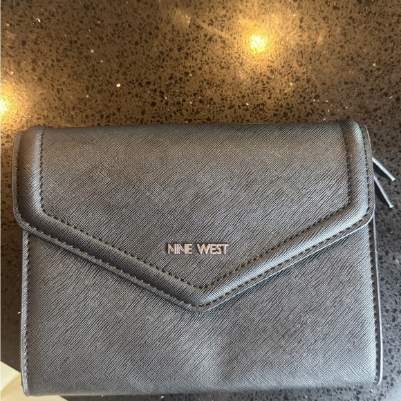 Bag Nine West Black Leather Wallet Sleek Professional Design - Picture 5 of 12